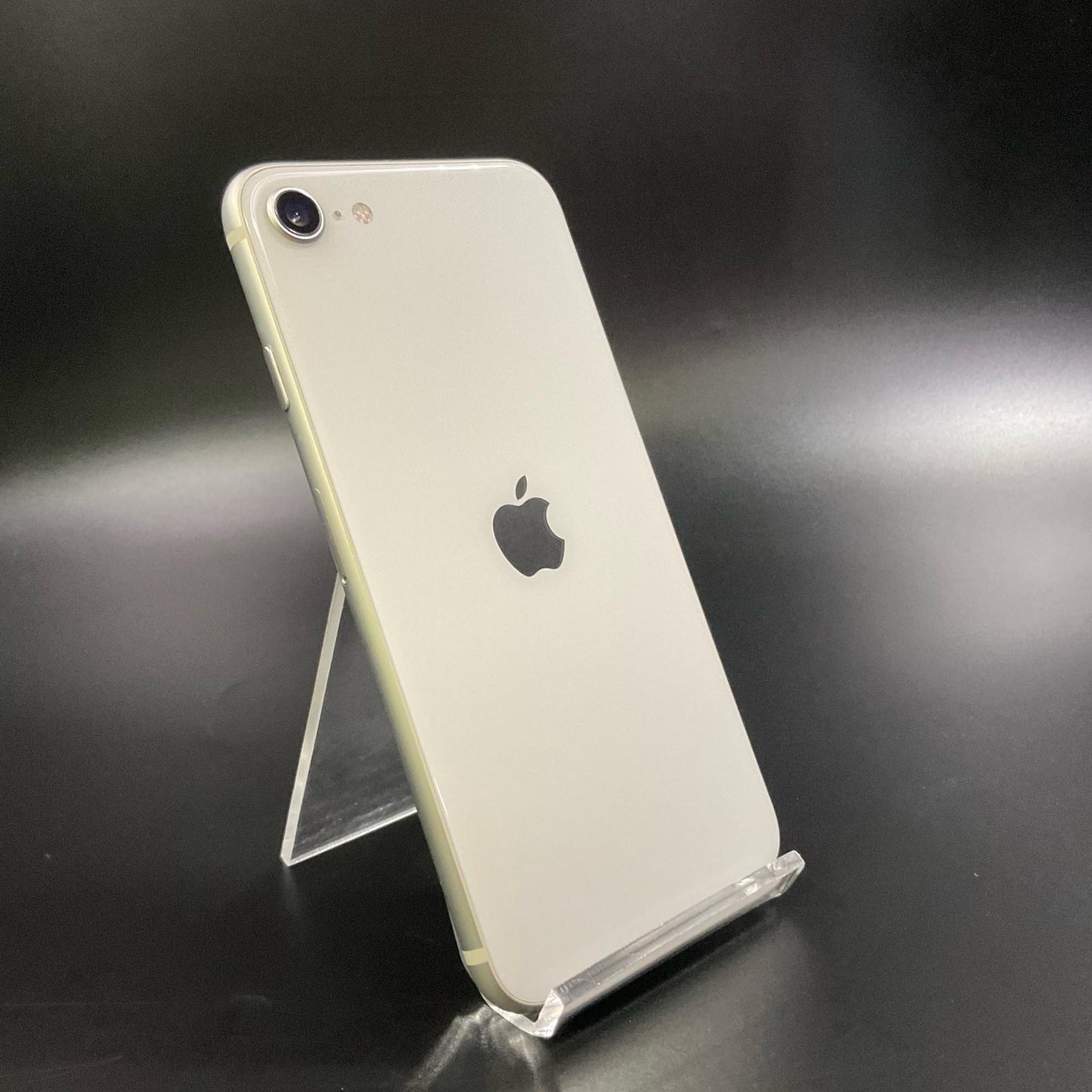 【全額返金保証】【最速発送】Apple iPhone iPhone SE（第2世代） 256GB ホワイト SIMフリー 白ロム 美品 動作確認済 82%