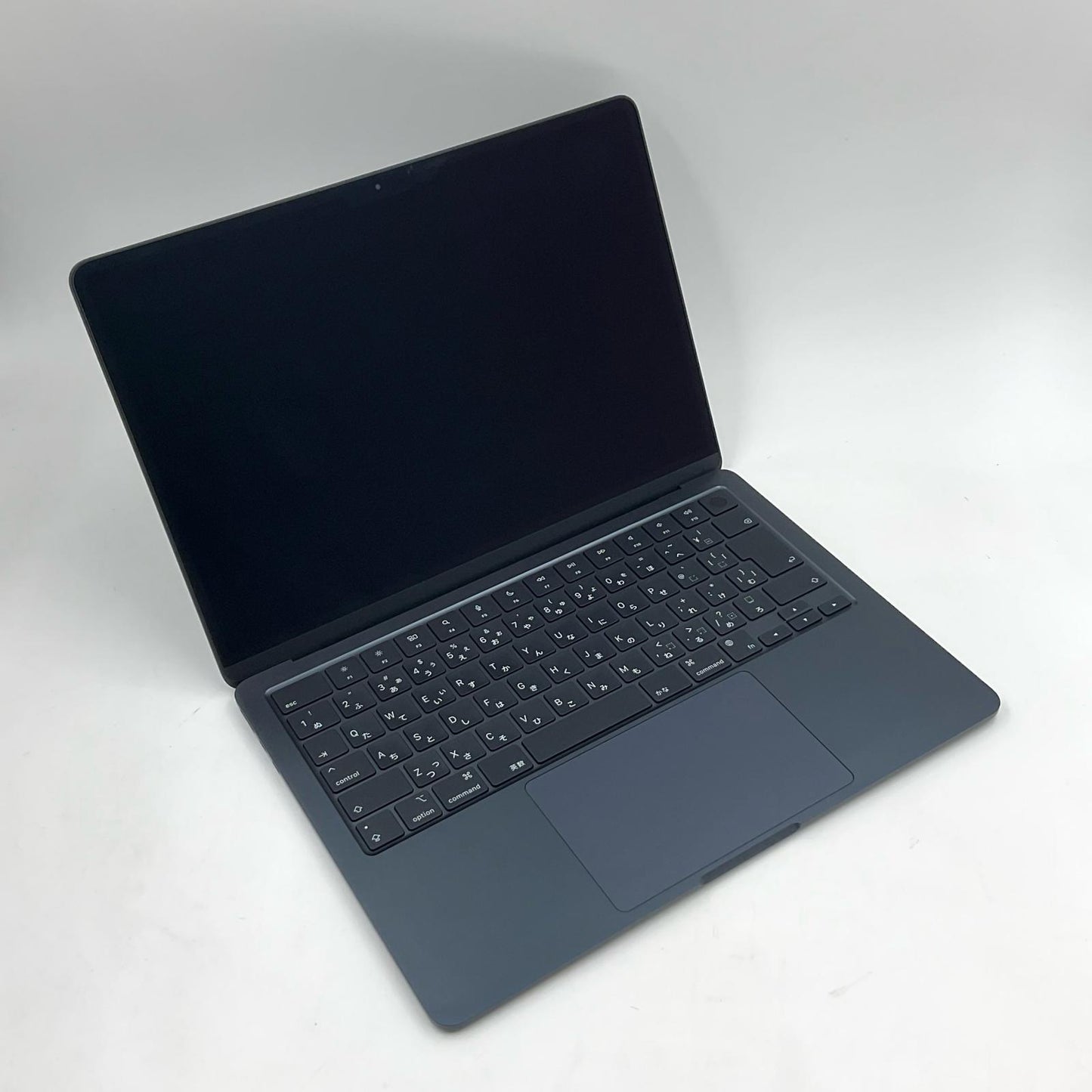 【全額返金保証】【最速発送】Apple MacBook Air 13インチ 2022 Apple M2 8GB 256GB ミッドナイト 100% 美品 動作確認済