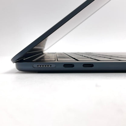 【全額返金保証】【最速発送】Apple MacBook Air 13インチ 2022 Apple M2 8GB 256GB ミッドナイト 100% 美品 動作確認済