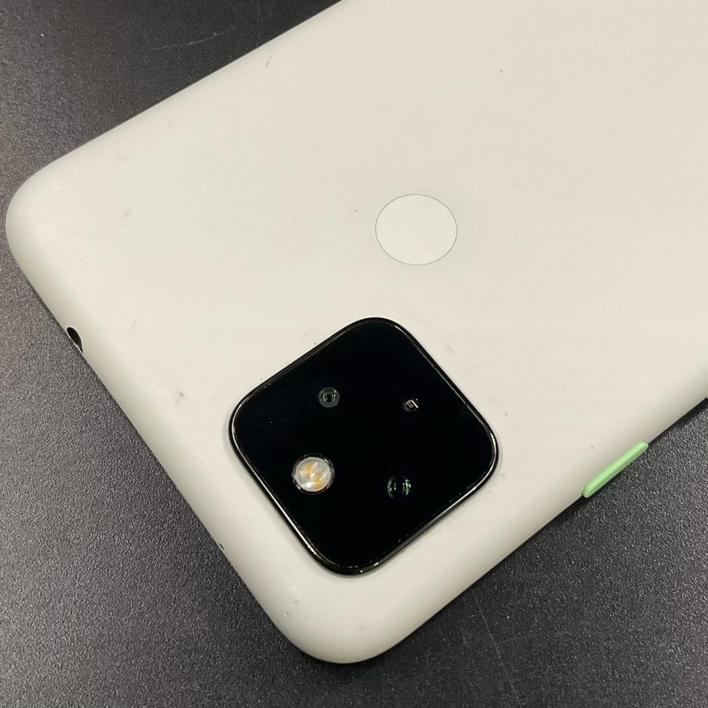 【全額返金保証】【最速発送】Google Pixel 4a(5G) 128GB クリアリーホワイト Softbank G025H 白ロム 動作確認済