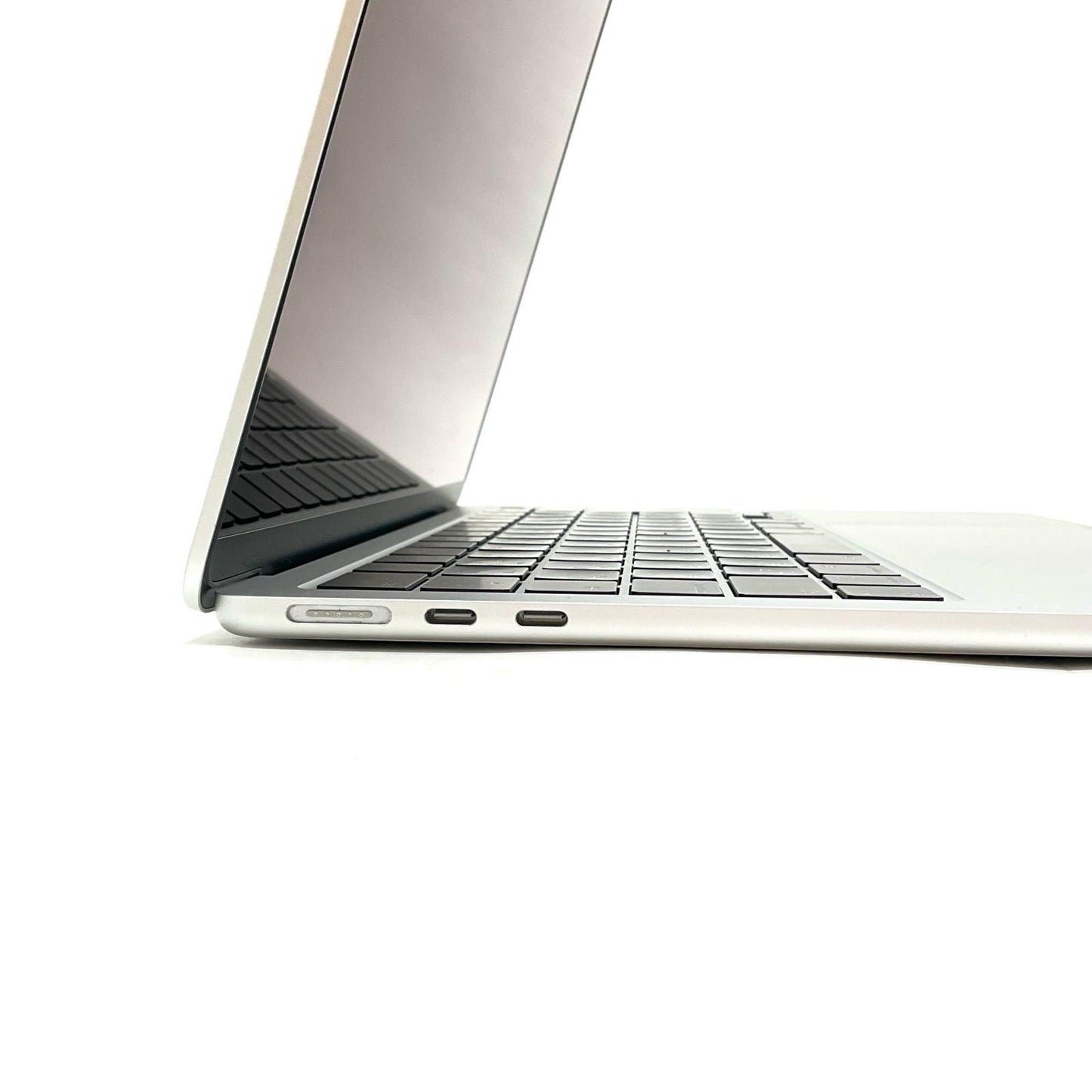 【全額返金保証】【最速発送】Apple MacBook Air 13インチ 2024 Apple M3 8GB 256GB シルバー 93% 美品 動作確認済