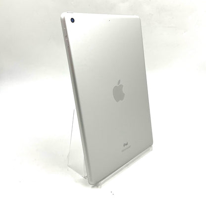 【全額返金保証】【最速発送】Apple iPad iPad 10.2インチ 第9世代 64GB シルバー Wi-Fi 美品 動作確認済