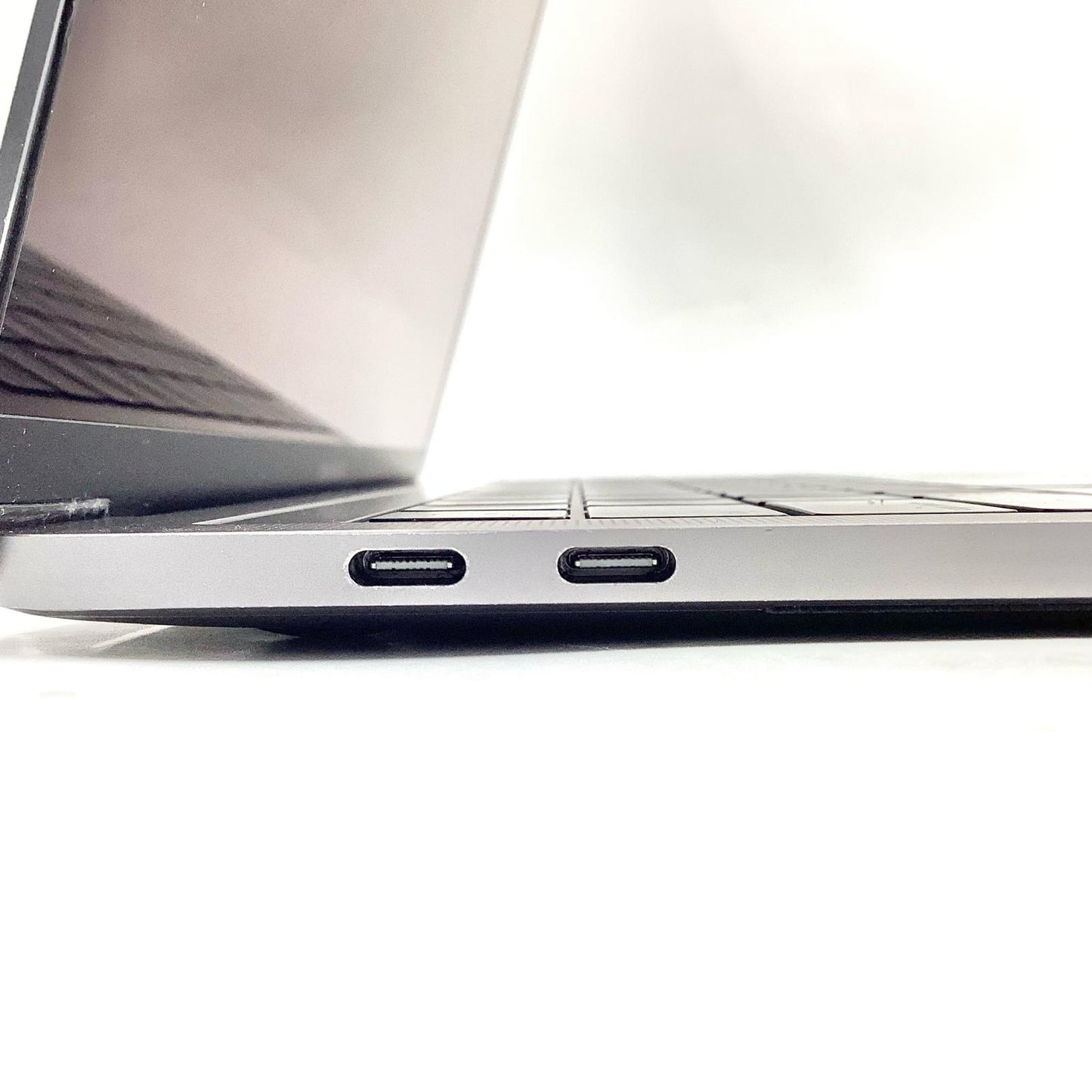 【全額返金保証】【最速発送】Apple MacBook Pro 13インチ 2018 2.3GHz Intel Core i5 8GB 256GB スペースグレイ 42% 動作確認済