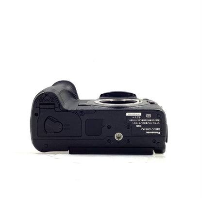 【全額返金保証】【最速発送】Panasonic デジタル一眼 LUMIX DC-GH5M2 ボディ ブラック 美品 動作確認済