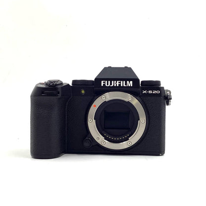 【全額返金保証】【最速発送】FUJIFILM デジタル一眼 X-S20 ボディ ブラック 美品 動作確認済