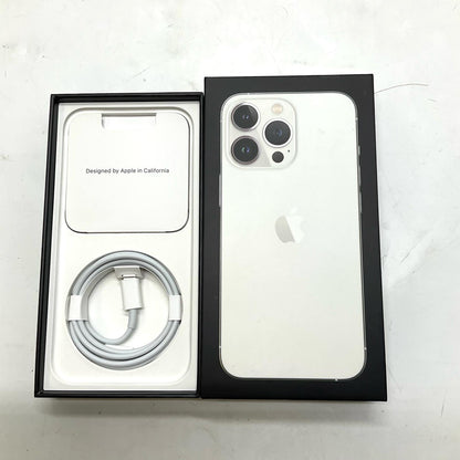 【全額返金保証】【最速発送】Apple iPhone iPhone 13 Pro 256GB シルバー docomo SIMフリー 白ロム 動作確認済 78%