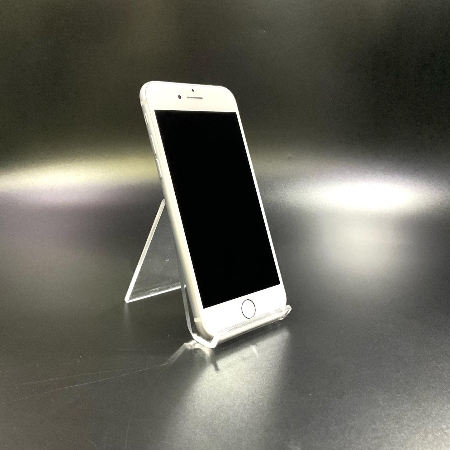 【全額返金保証】【最速発送】Apple iPhone iPhone 8 64GB シルバー Softbank SIMフリー 白ロム 美品 動作確認済 85%