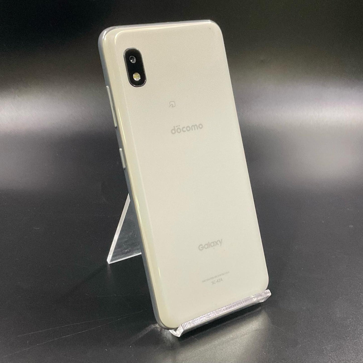 【全額返金保証】【最速発送】SAMSUNG Galaxy A21 64GB ホワイト docomo SIMフリー SC-42A 白ロム 動作確認済