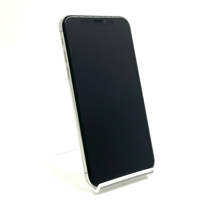 【全額返金保証】【最速発送】Apple iPhone iPhone XS 256GB シルバー docomo 白ロム 動作確認済 69%