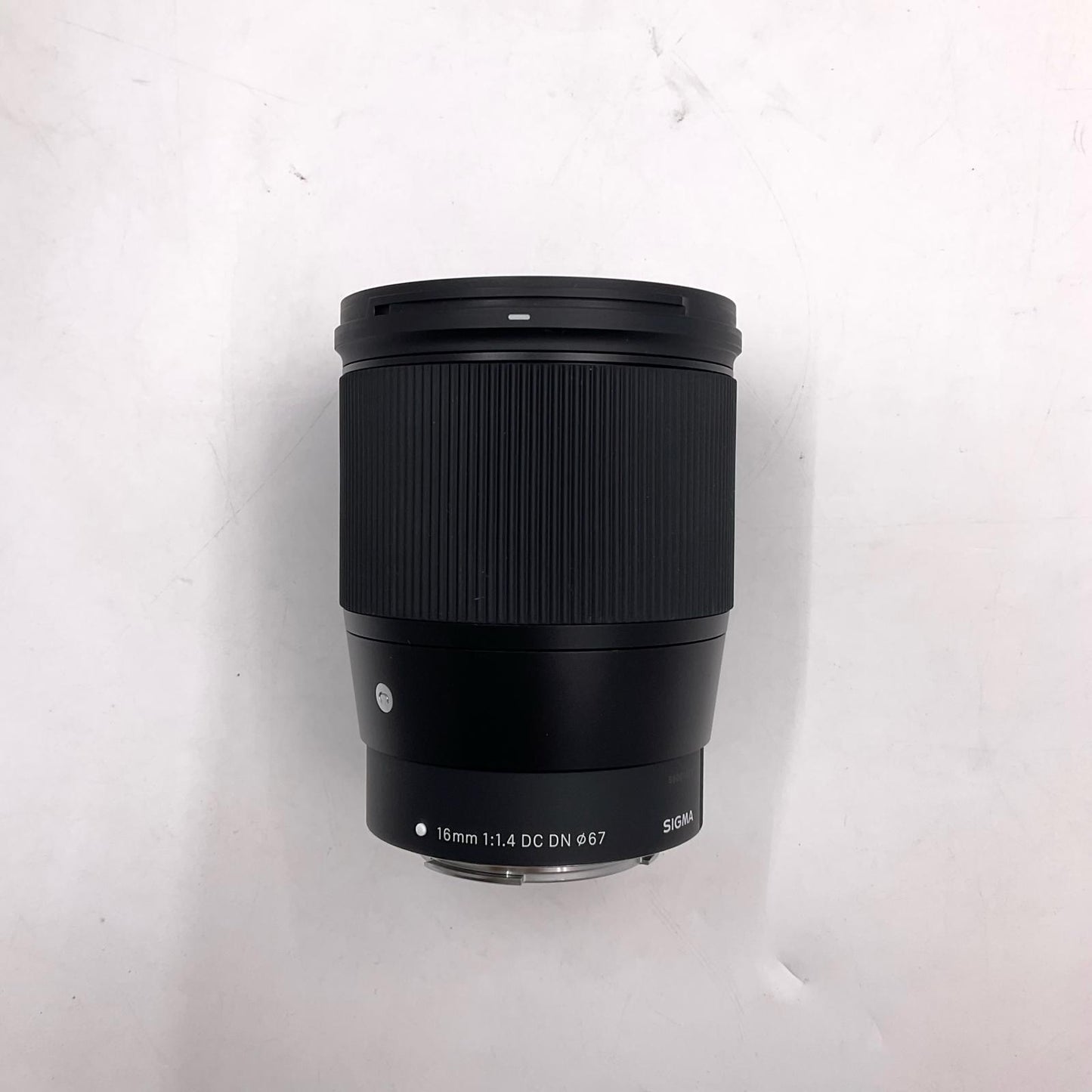 【全額返金保証】【最速発送】SIGMA 16mm F1.4 DC DN | Contemporary / キヤノンEF-Mマウント用 美品 動作確認済