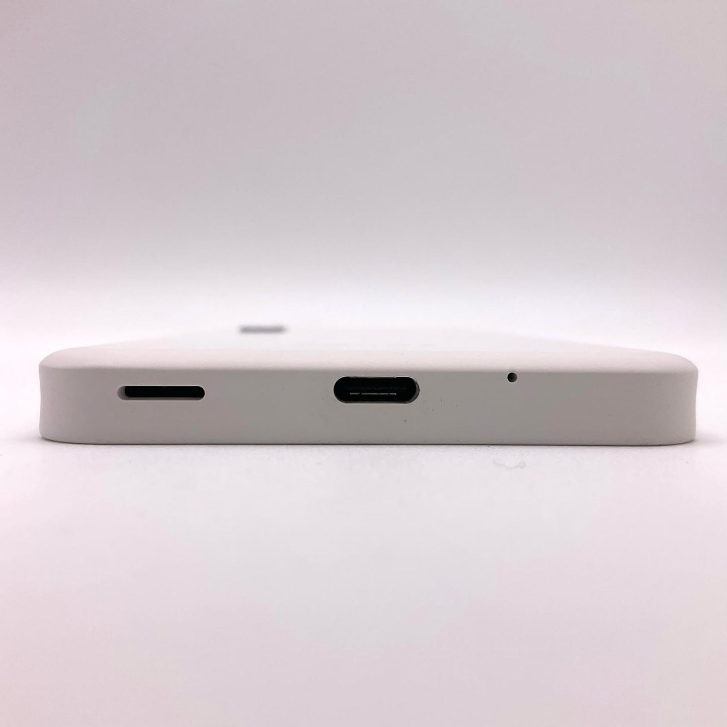 【全額返金保証】【最速発送】SHARP AQUOS Wish3 64GB ホワイト SIMフリー 白ロム 美品 動作確認済