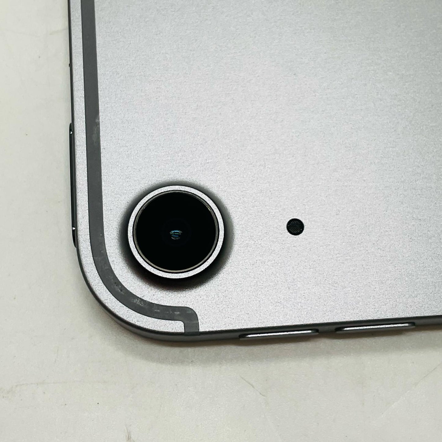 【全額返金保証】【最速発送】Apple iPad Air (M3) 13インチ 128GB スペースグレイ WiFi+Cellular SIMフリー 美品 動作確認済