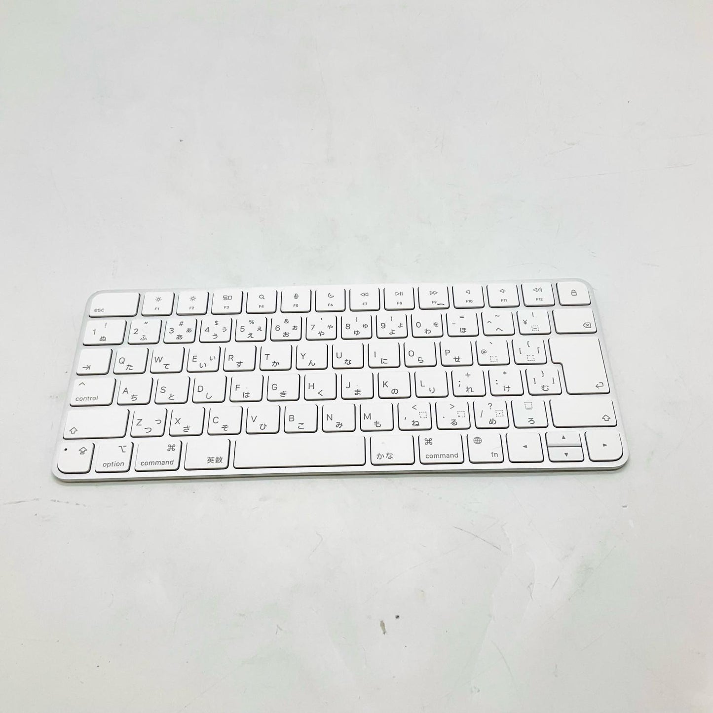【全額返金保証】【最速発送】Apple Magic Keyboard A2450 美品 動作確認済