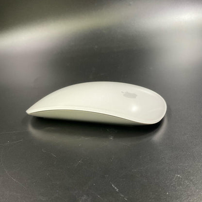 【全額返金保証】【最速発送】Apple Magic Mouse 2 A1657 美品 動作確認済