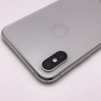 【最速発送】Apple iPhone iPhone XS 256GB シルバー au 白ロム【難有】 76%