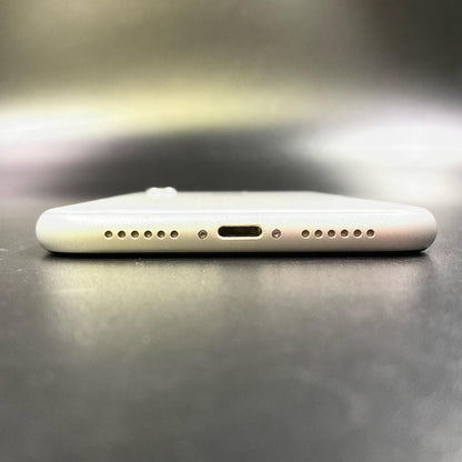 【全額返金保証】【最速発送】Apple iPhone iPhone XR 128GB ホワイト au 白ロム 動作確認済 80%