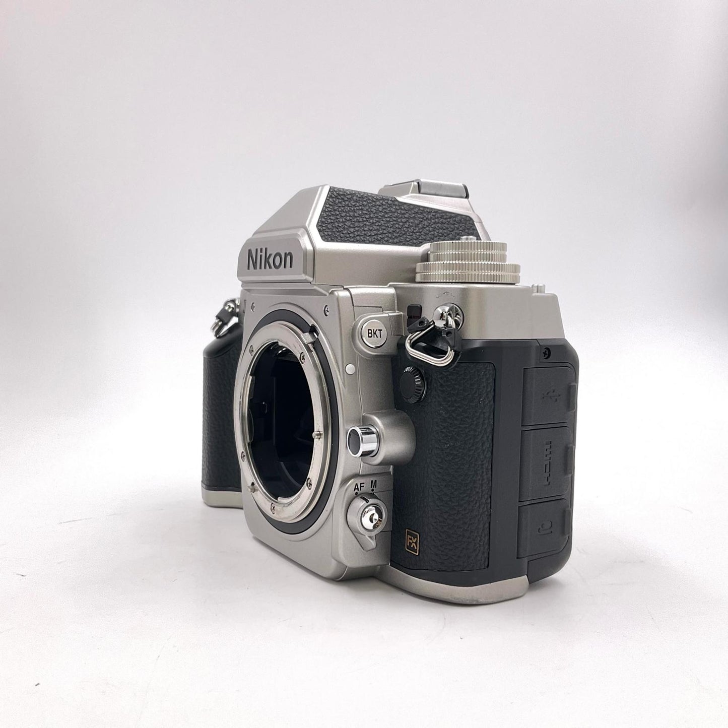 【全額返金保証】【最速発送】Nikon デジタル一眼 Df 50mm f/1.8G Special Editionキット シルバー 美品 動作確認済