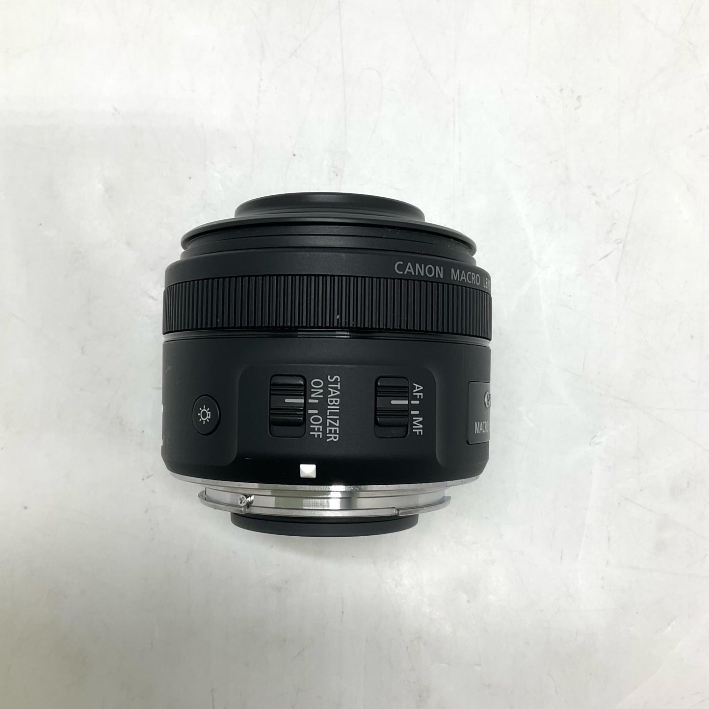 【全額返金保証】【最速発送】Canon EF-S35mm F2.8 マクロ IS STM 美品 動作確認済