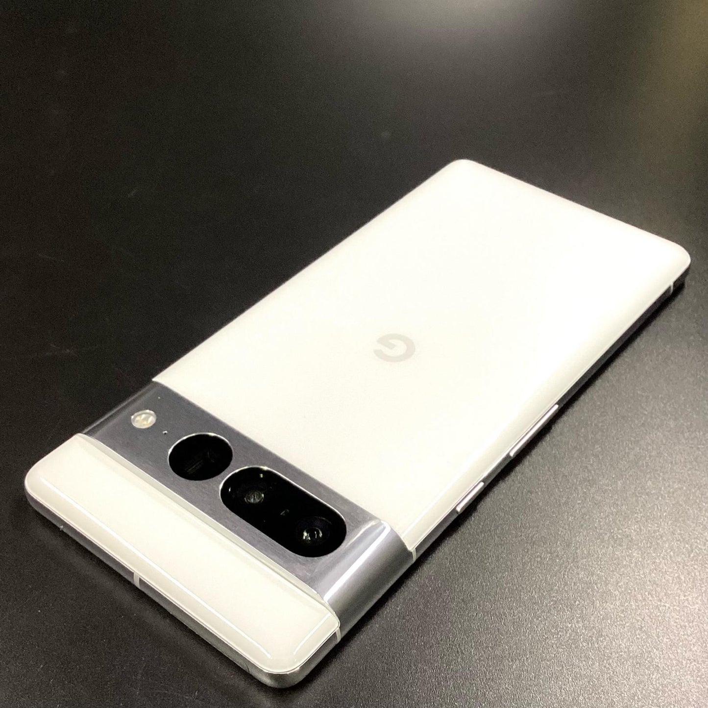 【全額返金保証】【最速発送】Google Pixel 7 Pro 256GB Snow SIMフリー GFE4J 白ロム 美品 動作確認済