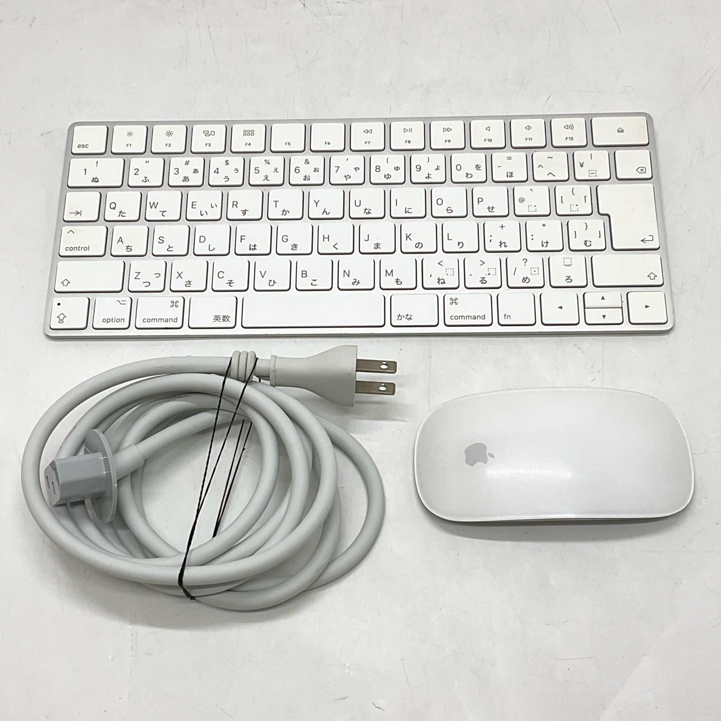 【全額返金保証】【最速発送】Apple iMac 27インチ 3.4 GHz クアッドコア Intel Core i5 8GB フュージョンドライブ 1TB 美品 動作確認済