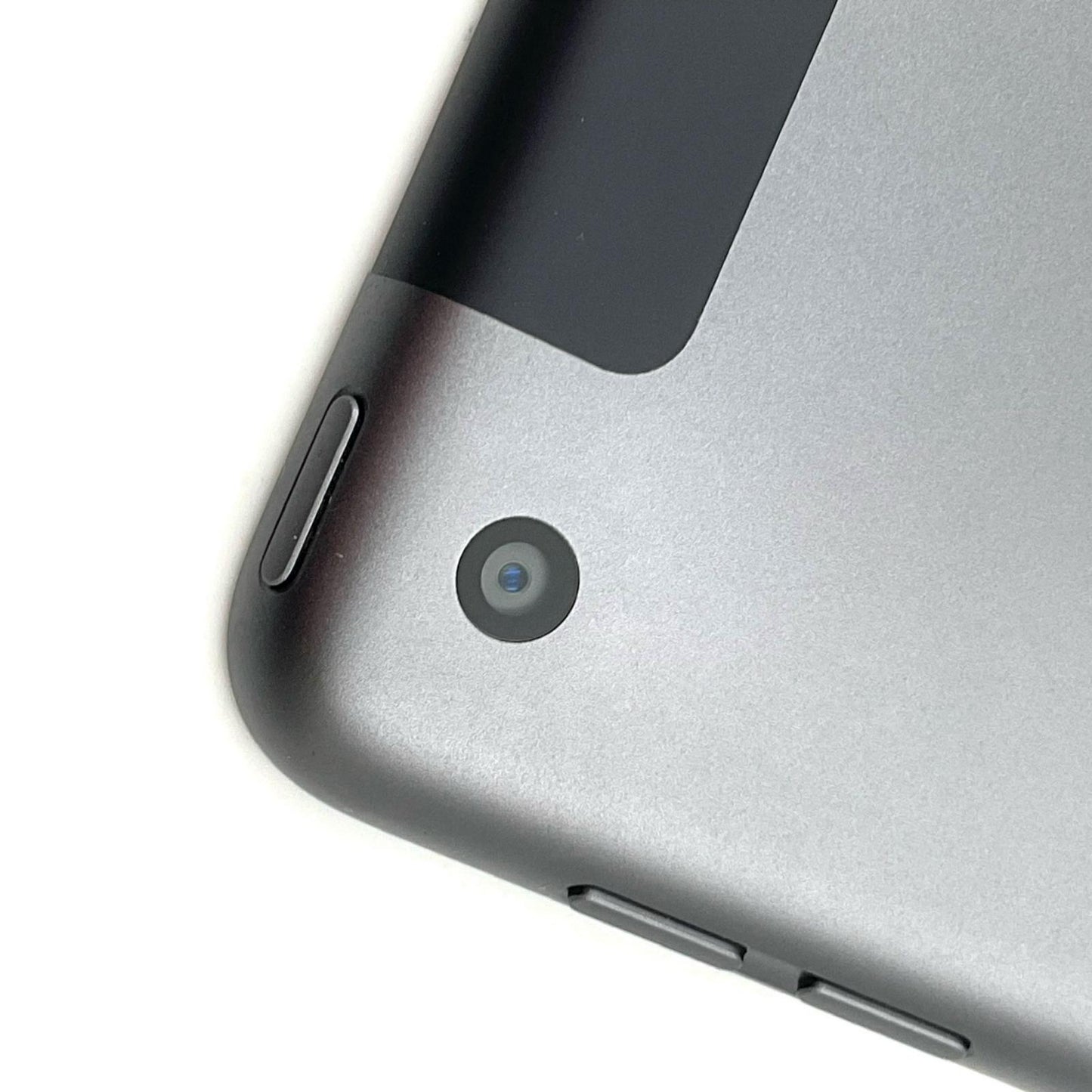 【全額返金保証】【最速発送】Apple iPad iPad 10.2インチ 第9世代 64GB スペースグレイ WiFi+Cellular au 美品 動作確認済