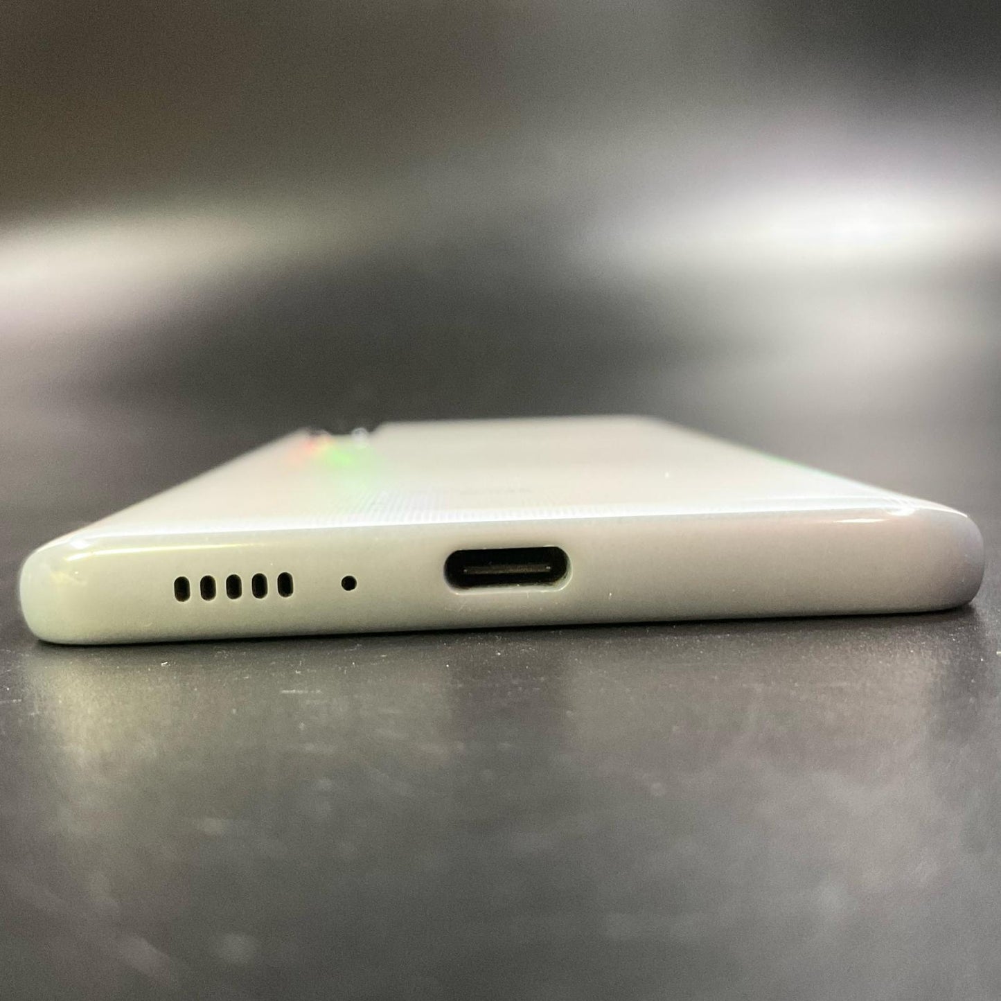 【全額返金保証】【最速発送】SAMSUNG Galaxy A41 ホワイト au SCV48 白ロム 美品 動作確認済
