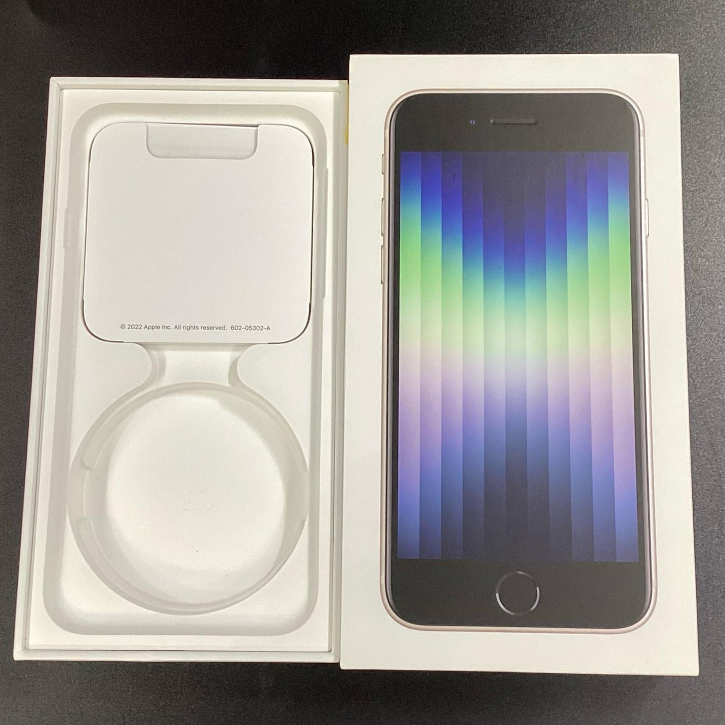 【全額返金保証】【最速発送】Apple iPhone iPhone SE（第3世代） 128GB スターライト docomo 白ロム 動作確認済 79%