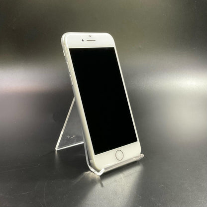【全額返金保証】【最速発送】Apple iPhone iPhone 7 32GB シルバー docomo SIMフリー 白ロム 美品 動作確認済 84%