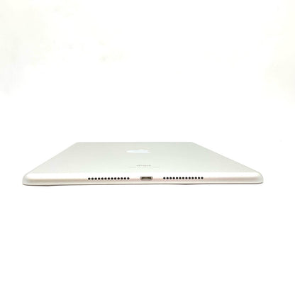 【全額返金保証】【最速発送】Apple iPad iPad 10.2インチ 第8世代 32GB シルバー Wi-Fi 動作確認済