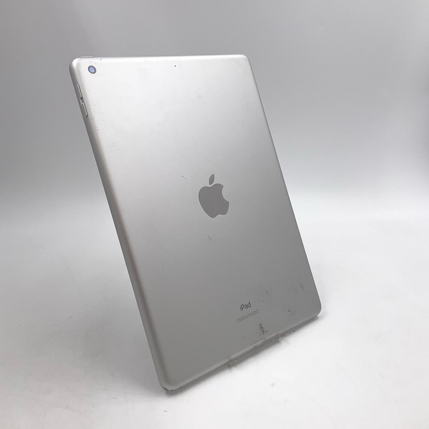 【全額返金保証】【最速発送】Apple iPad iPad 10.2インチ 第9世代 256GB シルバー Wi-Fi 動作確認済