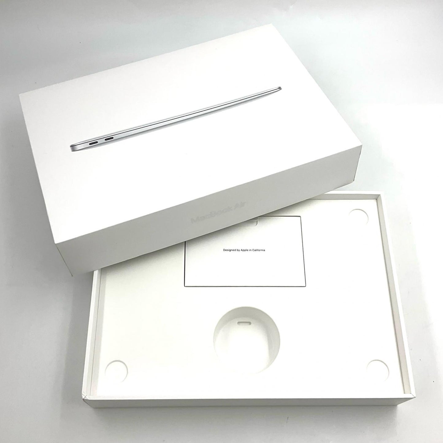 【全額返金保証】【最速発送】Apple MacBook Air 13インチ 2020 Apple M1 8GB 256GB シルバー 94% 美品 動作確認済