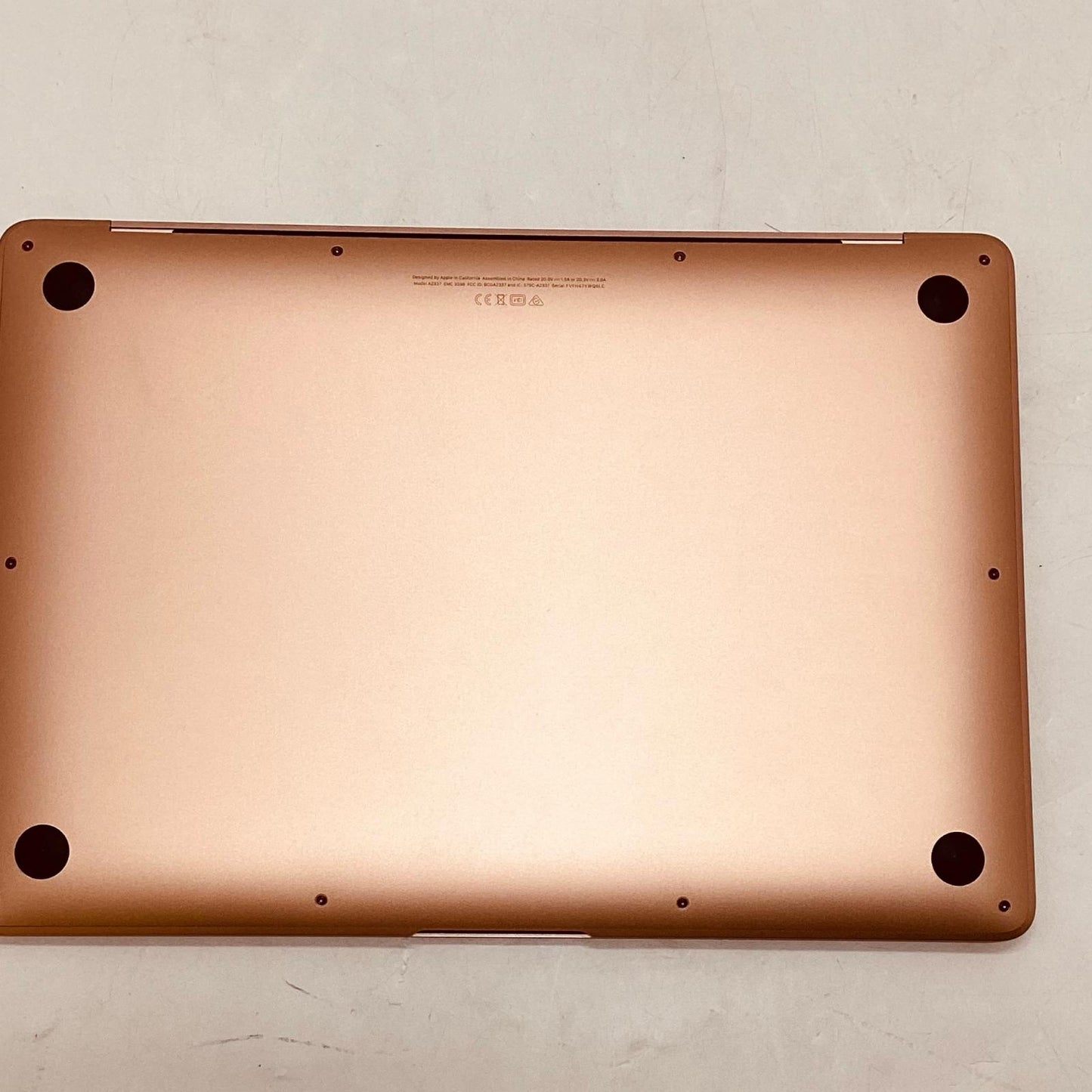 【全額返金保証】【最速発送】Apple MacBook Air 13インチ 2020 Apple M1 8GB 256GB ゴールド 98% 超美品 動作確認済