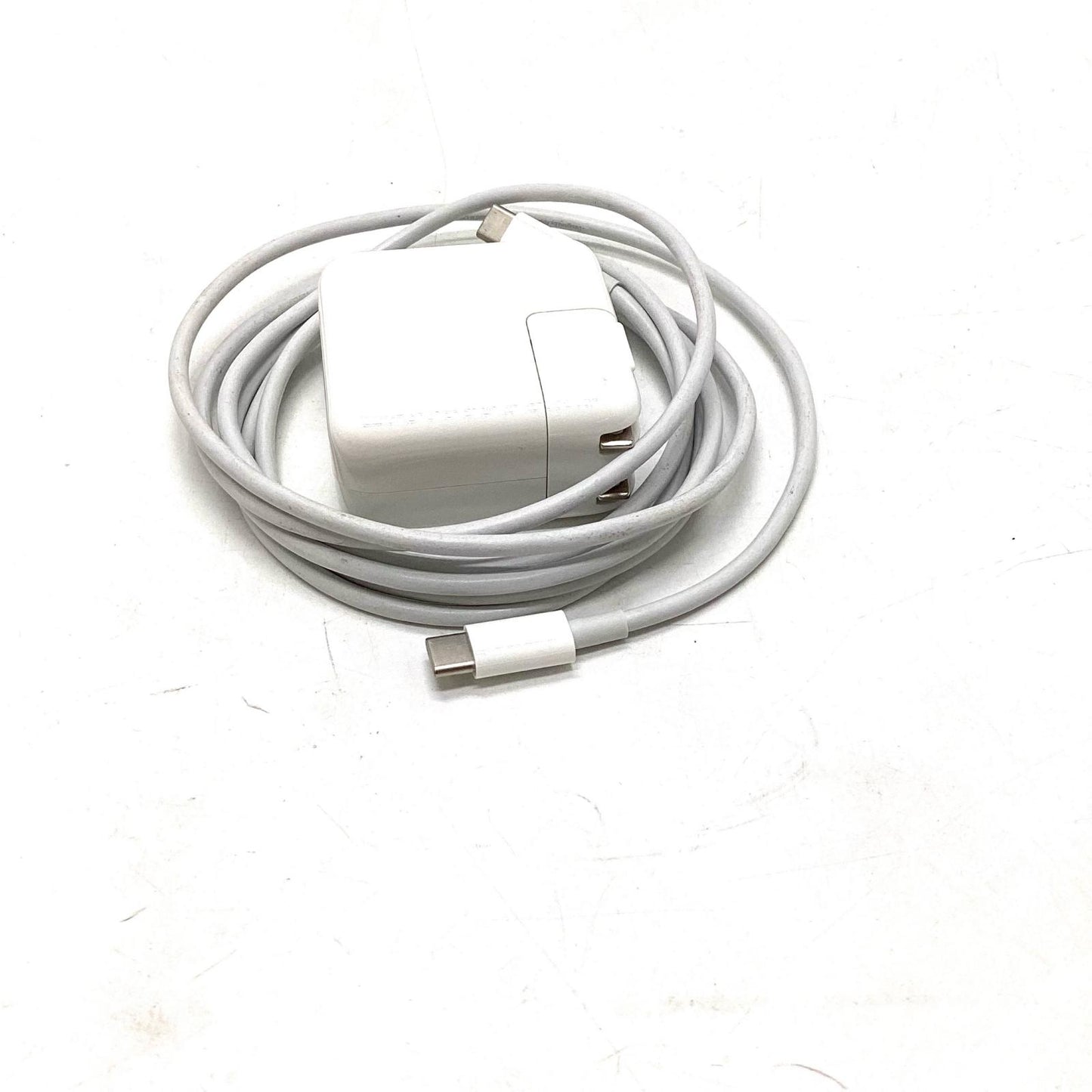【全額返金保証】【最速発送】Apple MacBook Air 13インチ 2020 Apple M1 8GB 256GB ゴールド 98% 超美品 動作確認済
