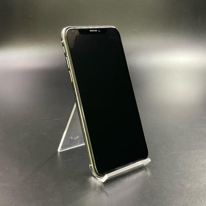 【最速発送】Apple iPhone iPhone XS 64GB シルバー docomo 白ロム【難有】 81%