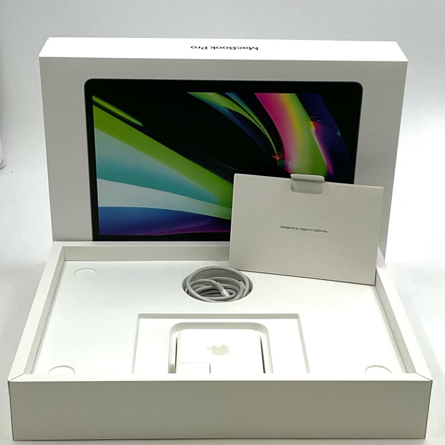 【全額返金保証】【最速発送】Apple MacBook Pro 13.3インチ 2022 Apple M2 24GB 256GB スペースグレイ 93% 動作確認済