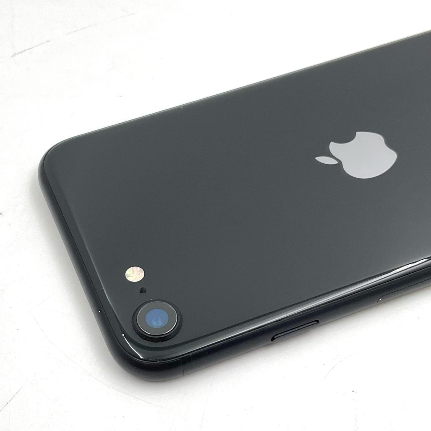 【全額返金保証】【最速発送】Apple iPhone iPhone SE（第2世代） 128GB ブラック SIMフリー 白ロム 動作確認済 71%