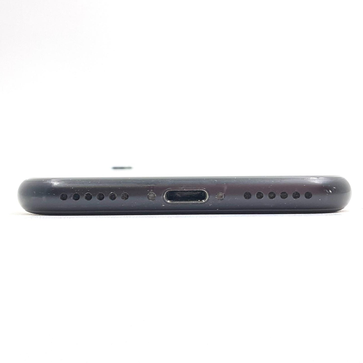 【全額返金保証】【最速発送】Apple iPhone iPhone SE（第2世代） 128GB ブラック SIMフリー 白ロム 動作確認済 71%