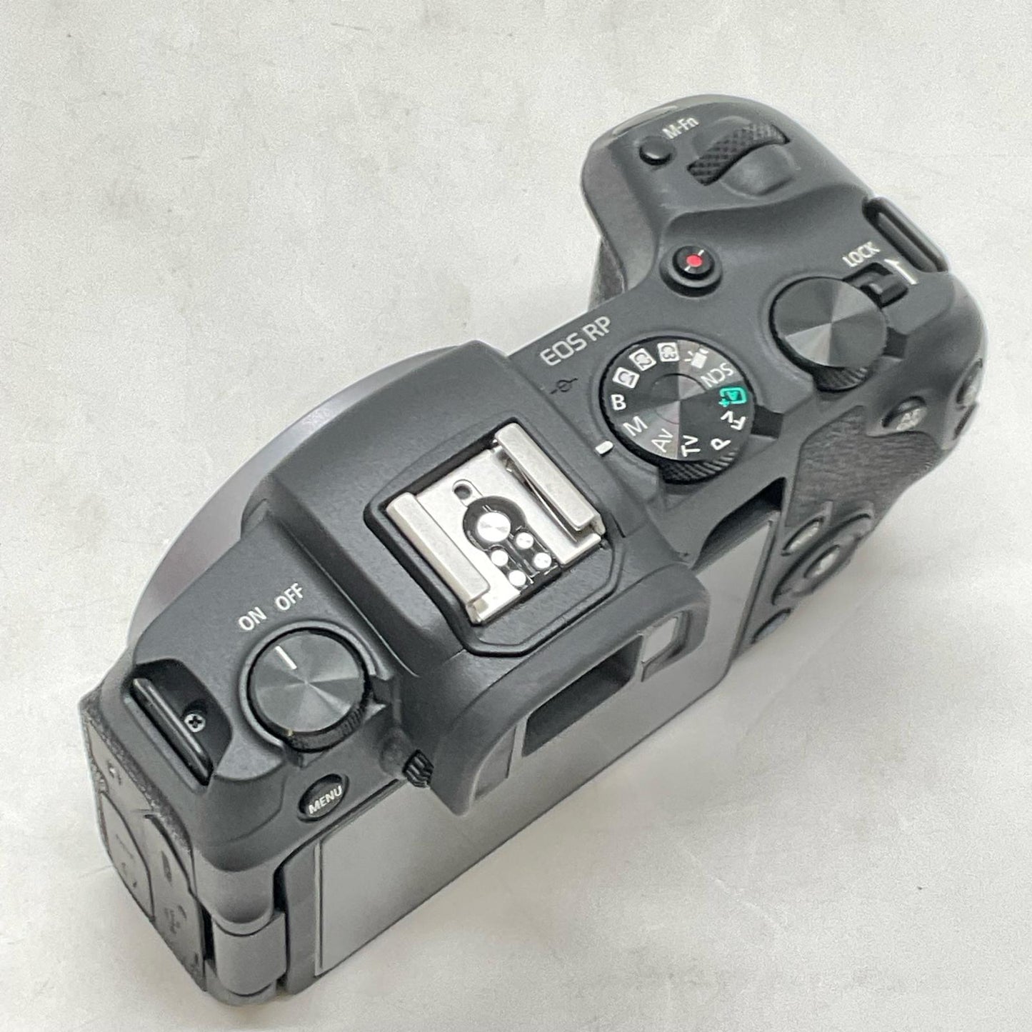 【全額返金保証】【最速発送】Canon デジタル一眼 EOS RP ボディ ブラック 美品 動作確認済