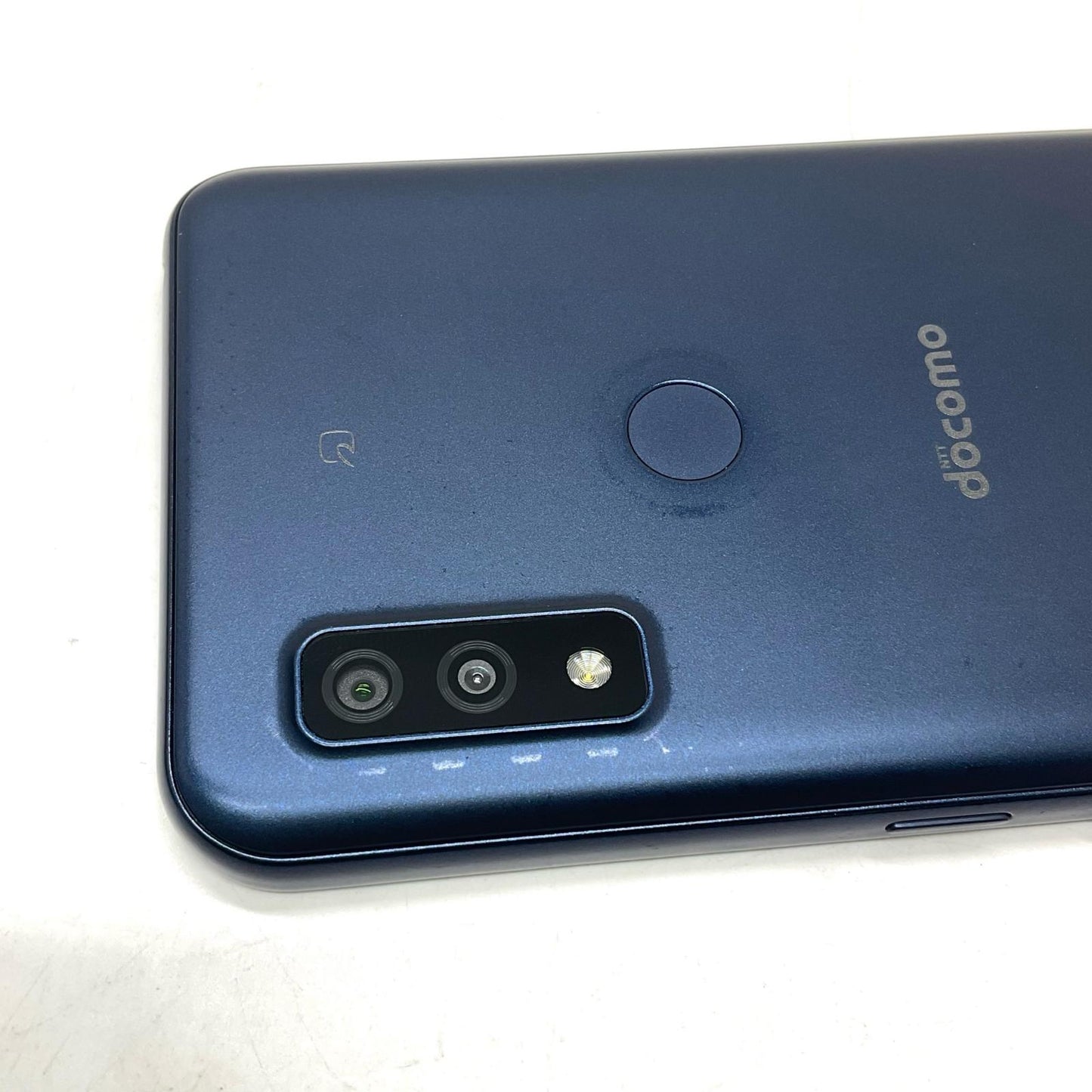 【全額返金保証】【最速発送】富士通 arrows We 64GB ネイビー docomo F-51B 白ロム 美品 動作確認済