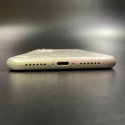 【最速発送】Apple iPhone iPhone 11 64GB ホワイト au SIMフリー 白ロム【難有】 82%