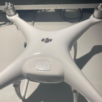 【全額返金保証】【最速発送】DJI Phantom 4 Pro+ V2.0 美品 動作確認済