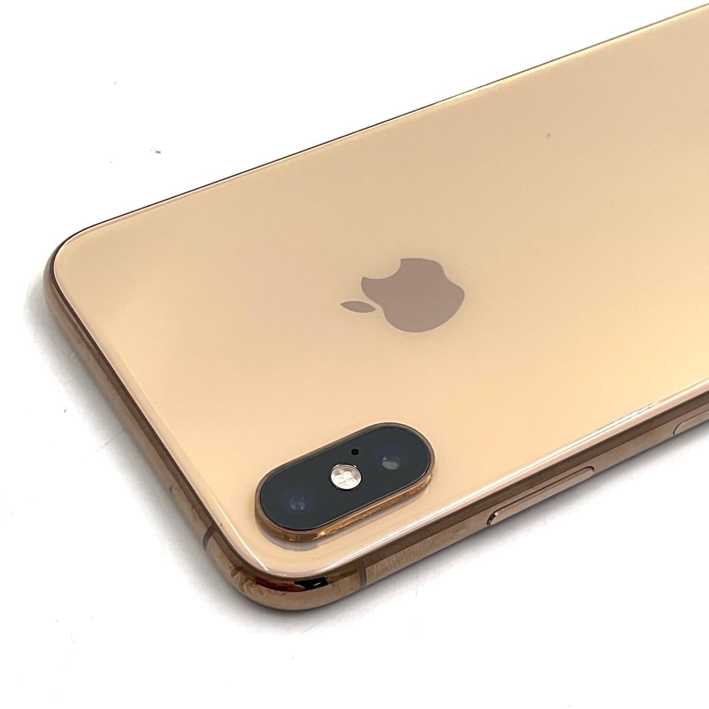 【全額返金保証】【最速発送】Apple iPhone iPhone XS 256GB ゴールド docomo 白ロム 動作確認済 79%