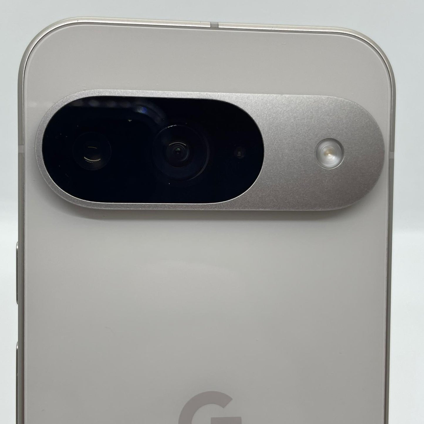 【全額返金保証】【最速発送】Google Pixel 9 128GB Porcelain au SIMフリー G1B60 動作確認済