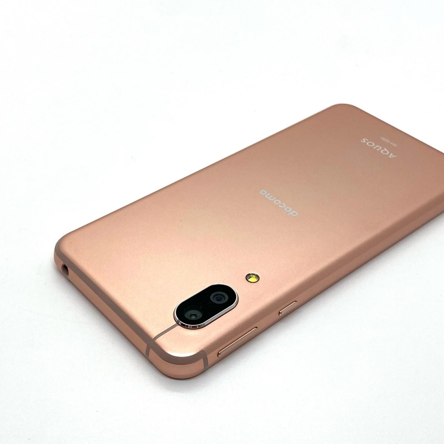 【全額返金保証】【最速発送】SHARP AQUOS sense3 64GB docomo SH-02M 白ロム 美品 動作確認済