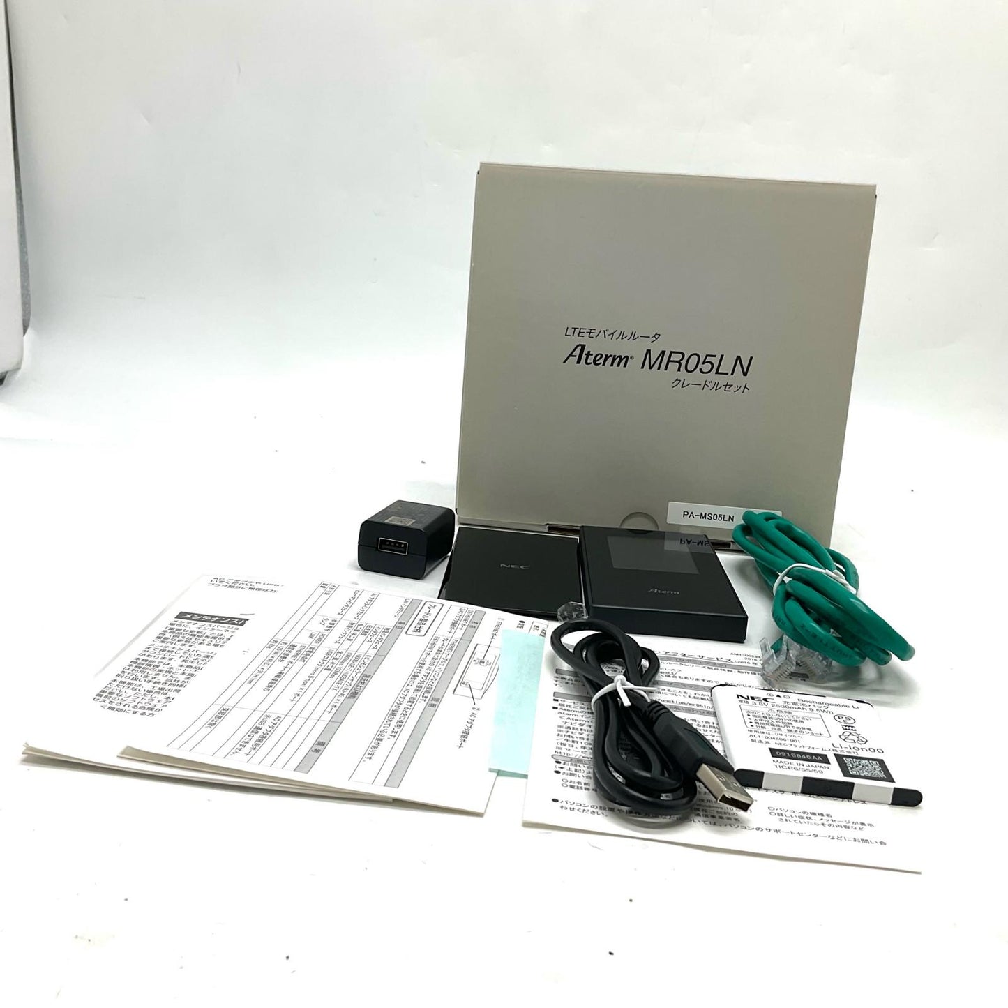 【全額返金保証】【最速発送】NEC モバイルルーター PA-MS05LN 超美品 動作確認済
