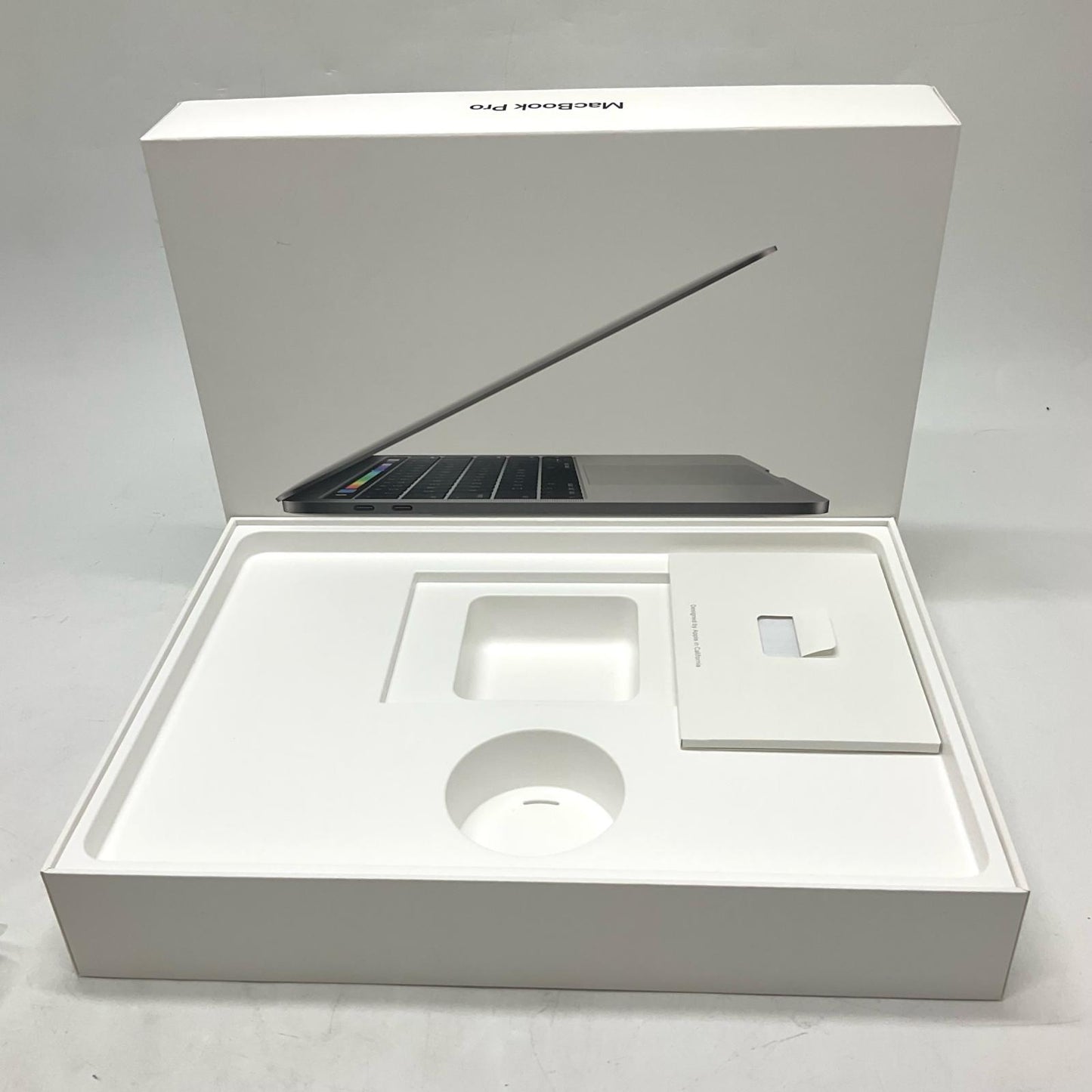 【全額返金保証】【最速発送】Apple MacBook Pro 13インチ 2017 3.3GHz デュアルコア Intel Core i5 8GB 256GB スペースグレイ 美品 動作確認済