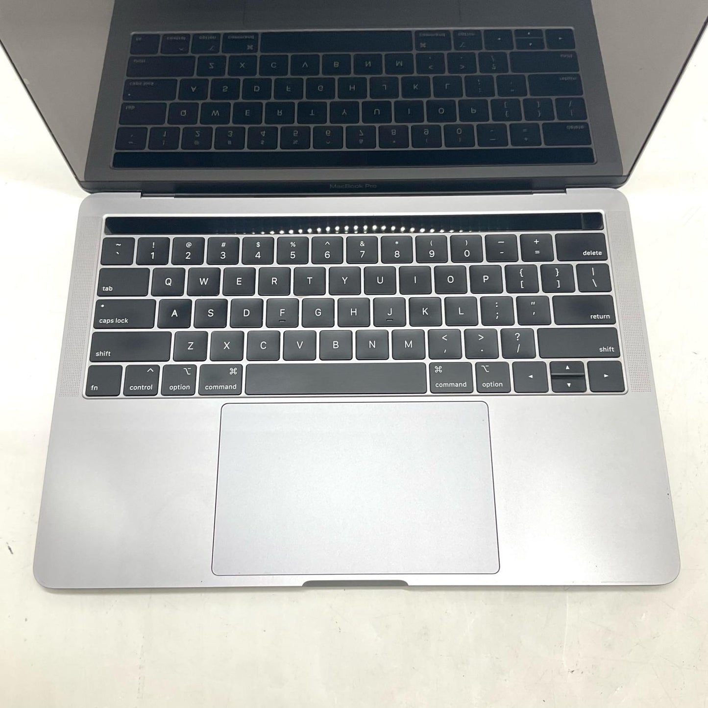 【全額返金保証】【最速発送】Apple MacBook Pro 13.3インチ 2019 2.8GHz クアッドコア Intel Core i7 16GB 256GB スペースグレイ 美品 動作確認済