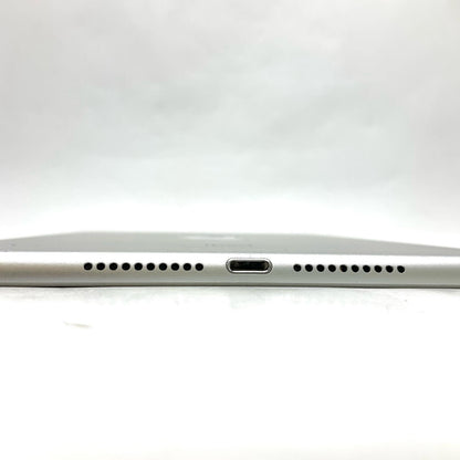 【最速発送】Apple iPad mini 7.9インチ 第4世代 128GB シルバー Wi-Fi【難有】