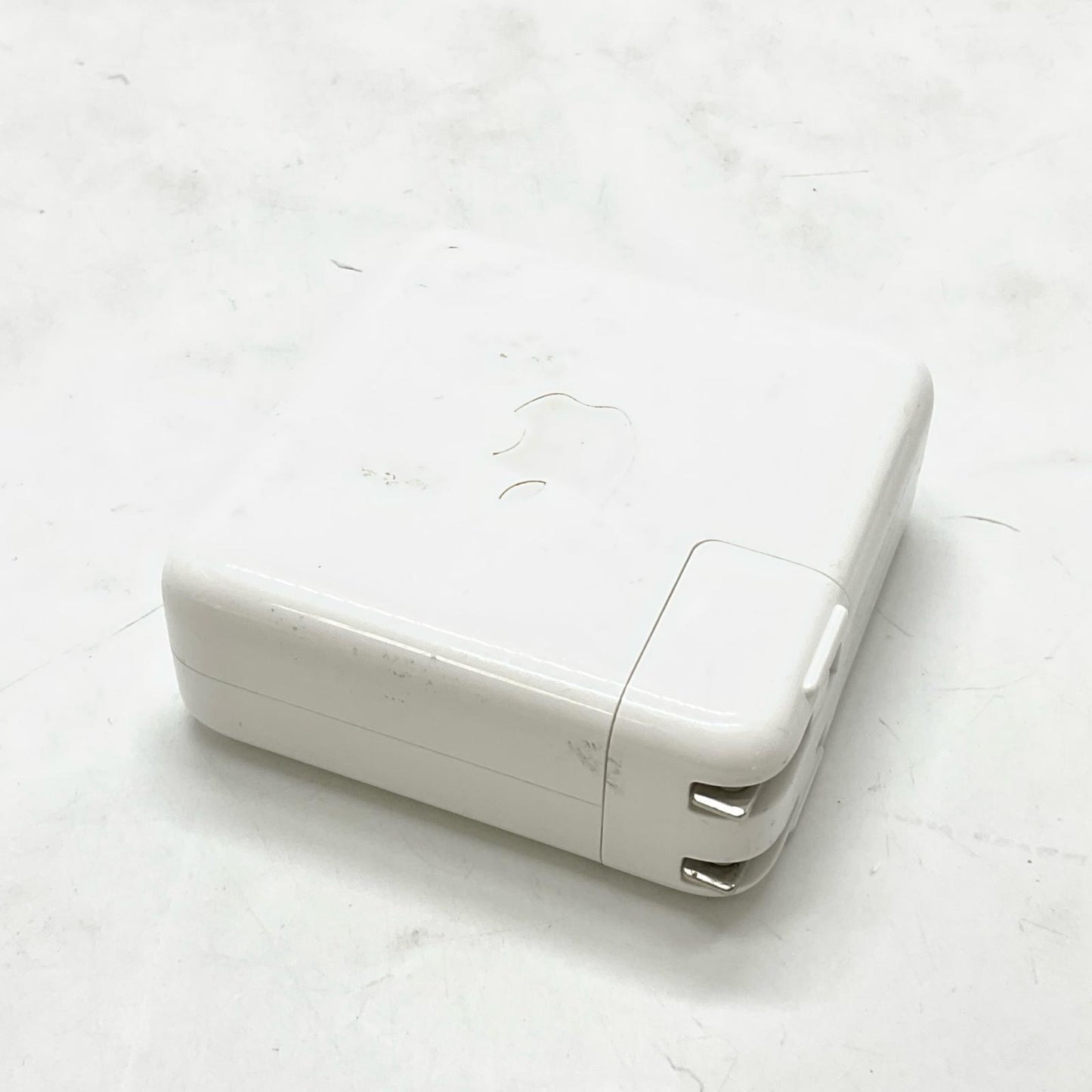 【全額返金保証】【最速発送】Apple MacBook Pro 13インチ 2020 Apple M1 16GB 1TB 動作確認済