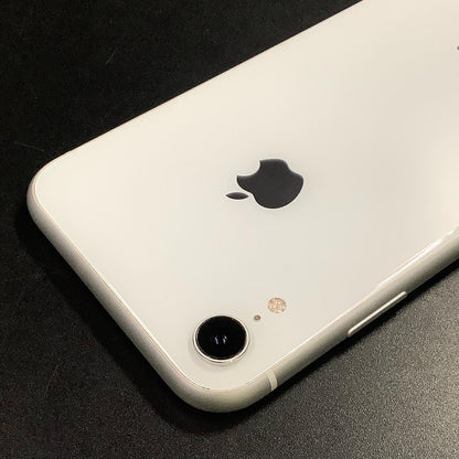 【最速発送】Apple iPhone iPhone XR 128GB ホワイト au 白ロム【難有】 79%